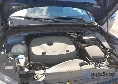 2020 Volvo Xc40 T5 R-Design from USA, damaged, VIN YV4162UM7L2319056